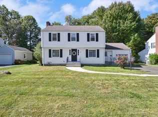 15 Brainard Rd, West Hartford, CT 06117