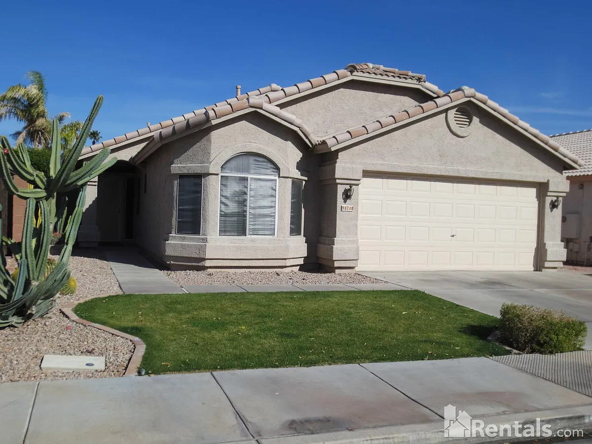 FRONT YARD - 8740 E Avalon Dr