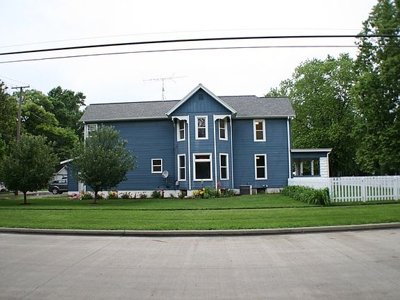 4th image of 321 S Vermillion St