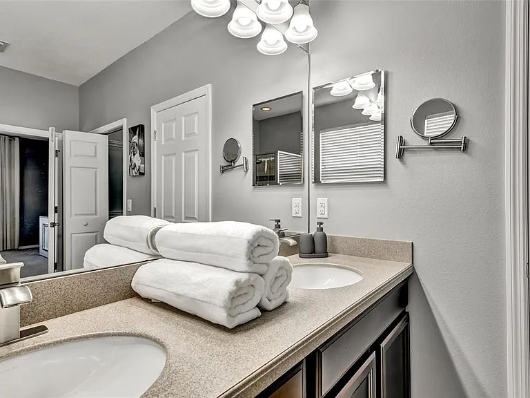 7514 Forest Mere Dr — Photo 21