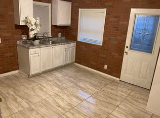 304 W Railroad St, Pottsville, PA 17901