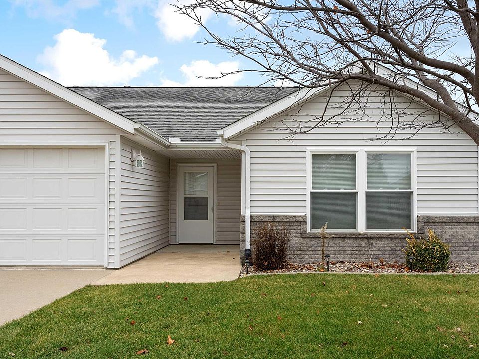 1st image of 507 Larkspur Ln