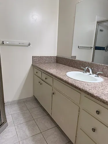 1132 Alameda Ave #4 Photo 1