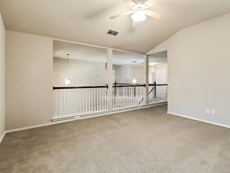 6238 Ozona Ml — Photo 32