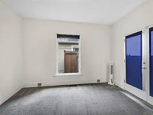 153 Florentia St — Photo 11