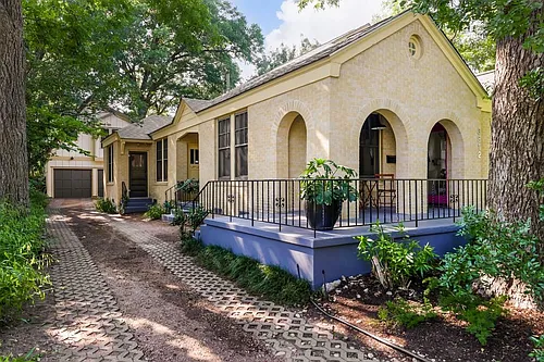 3812 Duval St Photo 1