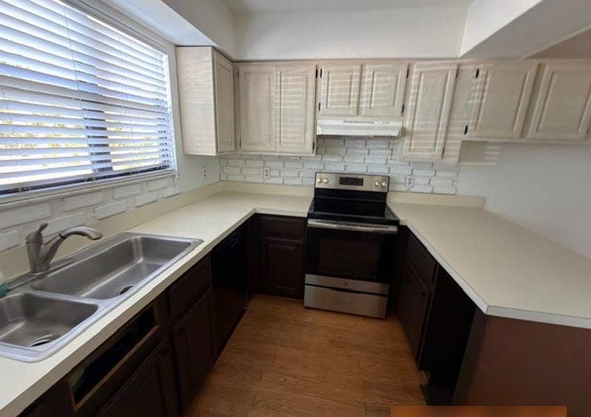 1st image of 13511 S Indian River Dr APT 501