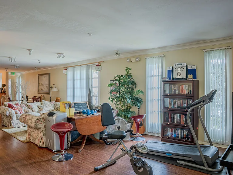 2072 Newport Blvd #248 — Photo 13