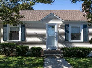 171 Pinnery Ave, Warwick, RI 02886