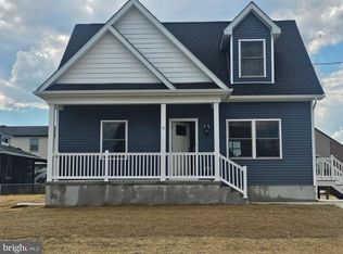 3 Myrtle Ave, Gloucester City, NJ 08030