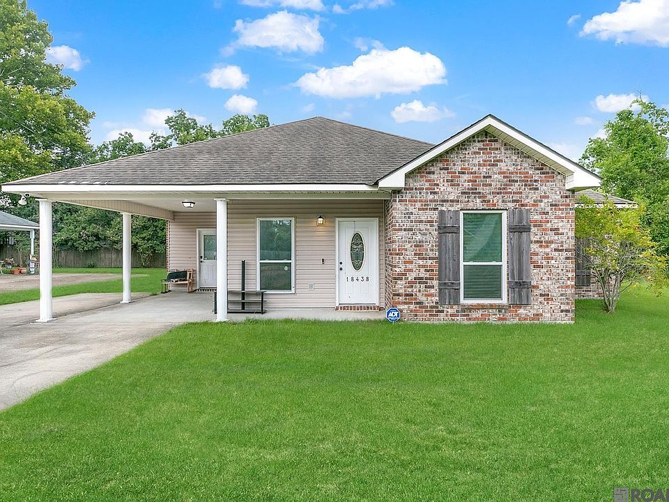 1st image of 18438 Perkins Oak Rd