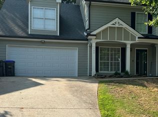 785 Station View Run, Lawrenceville, GA 30043