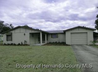 6472 Fairlawn St, Spring Hill, FL 34606