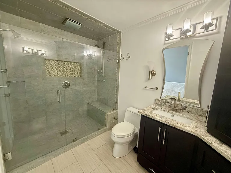 321 Duke St #130 — Photo 7