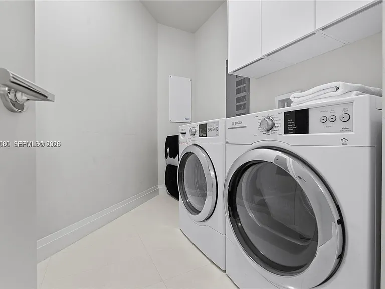 9703 Collins Ave #2515 — Photo 30