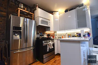 Rented by Bond New York