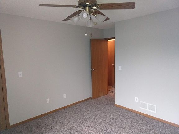 2nd Floor Front Bedroom
