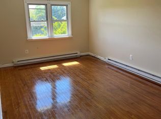130 Evergreen Ln APT 2, King Of Prussia, PA 19406