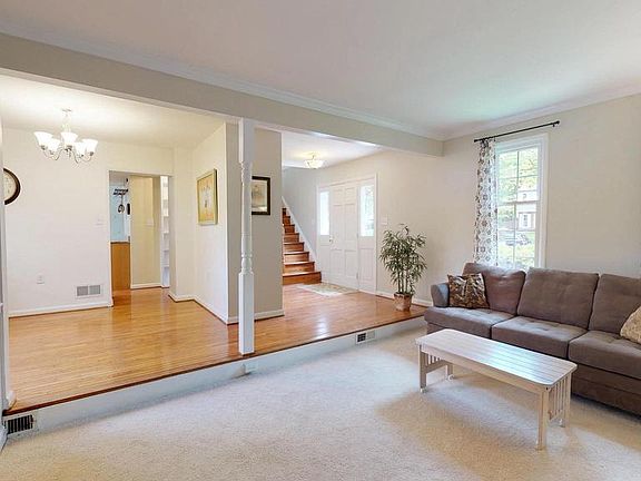 Large Living Room for Entertaining Company