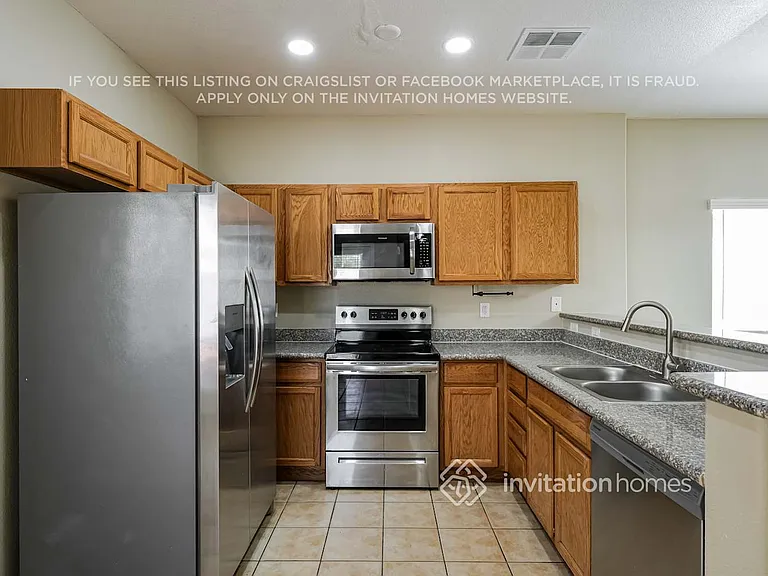 7213 S 8th St — Photo 7