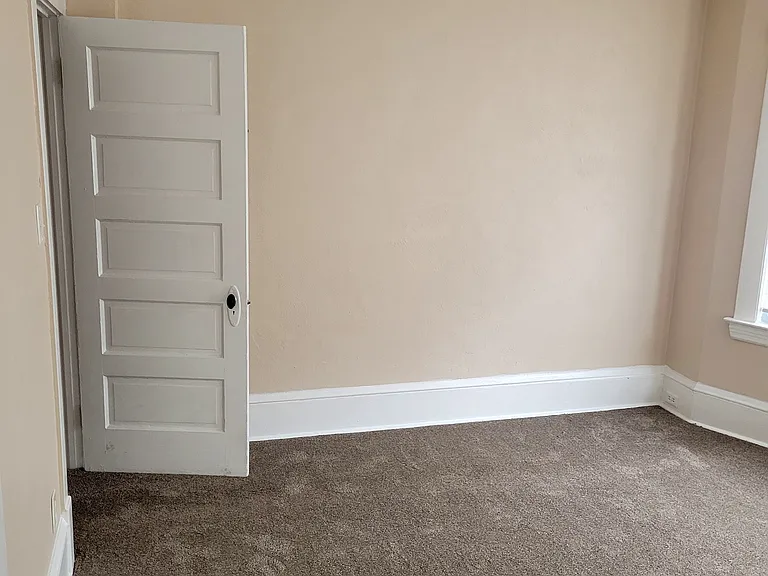 Rear bedroom floor 2 (view 2)