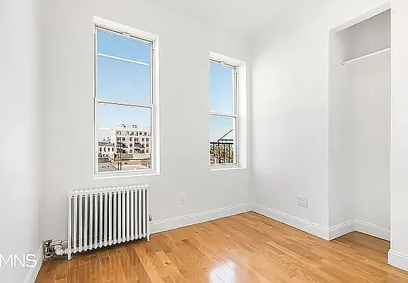 315 Melrose Street — Photo 2