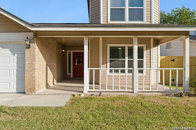 3 bed, 2.0 bath, 1390 sqft, $1,590 — Photo 4