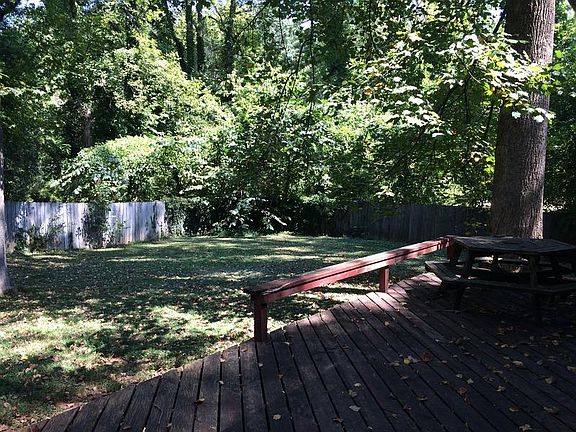2nd image of 31 Idlewood Dr
