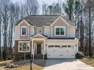 3045 Atkins Lake Ct, Fuquay Varina, NC 27526