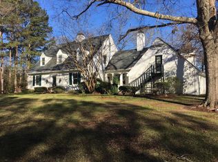 185 Oak Dr, West Point, MS 39773