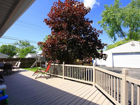 2nd image of 4249 Packard Dr
