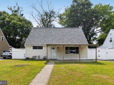 809 Quince Ln, Secane, PA, 19018