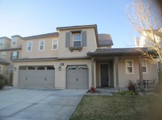 27351 English Ivy Ln, Canyon Country, CA 91387