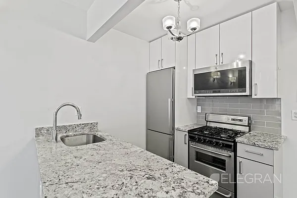 Rented by (Legacy) Elegran | media 53