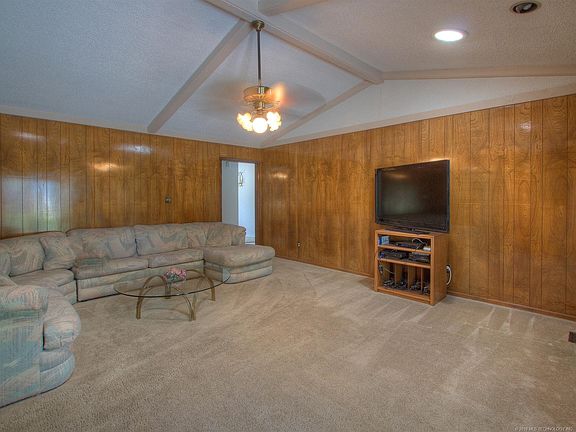 4th image of 7580 N 143rd East East Ave