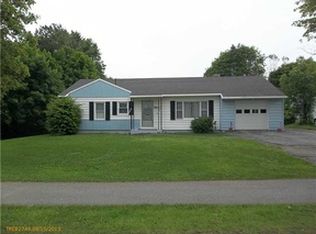 98 Washington St, Calais, ME 04619