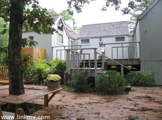 10-R Pulpit Rock Rd, Oak Bluffs, MA 02557