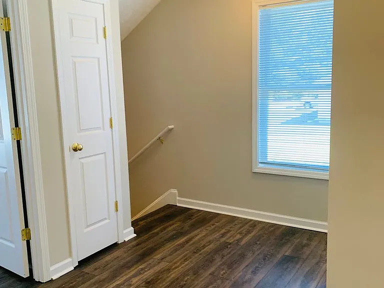 1465 Scott St — Photo 12