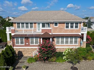 100 Trenton Avenue, Point Pleasant Beach, NJ 08742