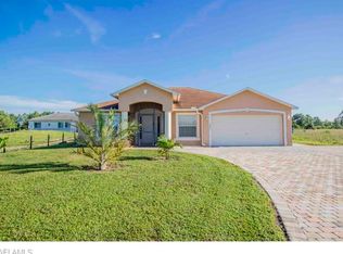 2545 45th Ave NE, Naples, FL 34120