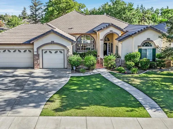 10509 Salisbury Dr, Bakersfield, CA 93311
