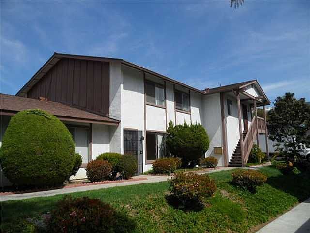 1st image of 8267 Echo Dell Rd