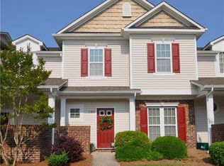 5910 Hollow Wood Ct, Winston Salem, NC 27104