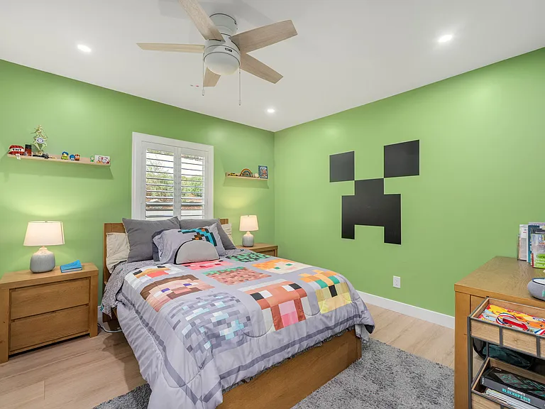 16229 Janine Dr — Photo 24