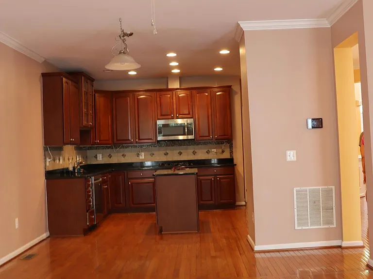 8560 Barrow Furnace Ln — Photo 10