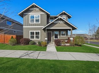 62735 Hawkview Rd, Bend, OR 97701