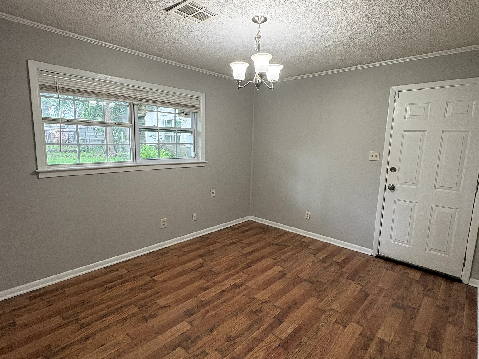233 Dyas Drive — Photo 4