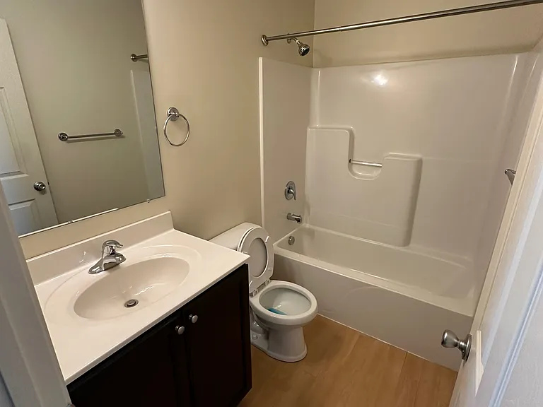 109 Willowtree Ln #109 — Photo 14