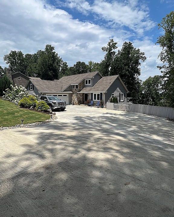 702 Lakewinds Blvd, Inman, SC 29349 Zillow