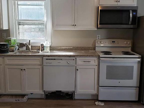 2nd image of 12 Sanford St